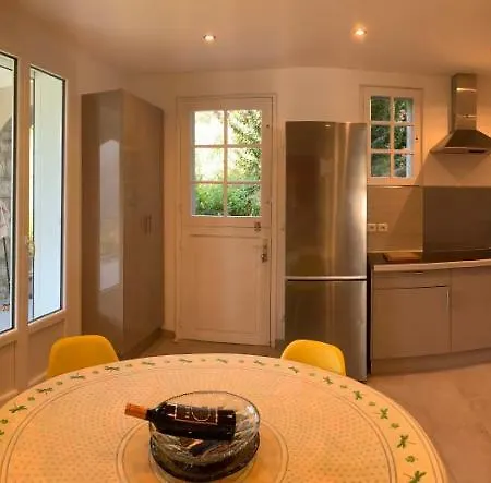 Santine Avec Terrasses Et Vue Panoramique Meuble Tourisme 4 Etoiles Вилла *