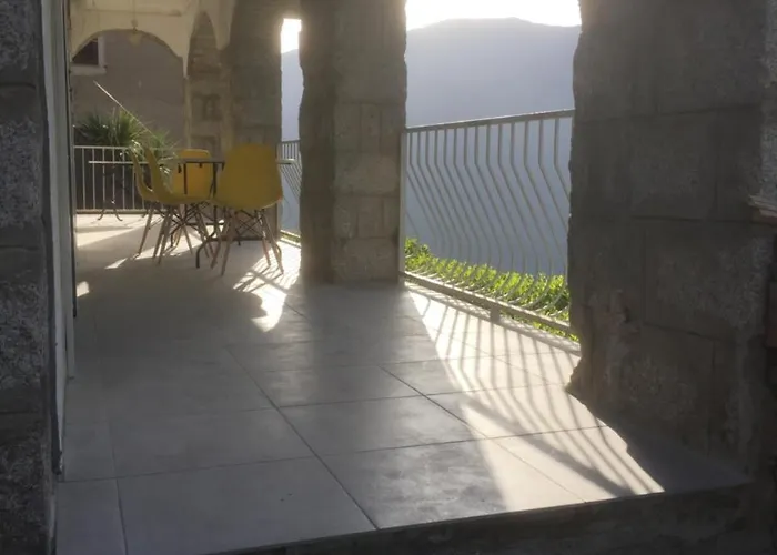 Santine Avec Terrasses Et Vue Panoramique Meuble Tourisme 4 Etoiles *