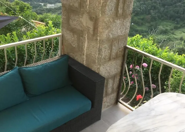 Santine Avec Terrasses Et Vue Panoramique Meuble Tourisme 4 Etoiles