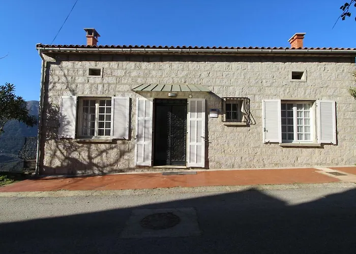 Santine Avec Terrasses Et Vue Panoramique Meuble Tourisme 4 Etoiles *